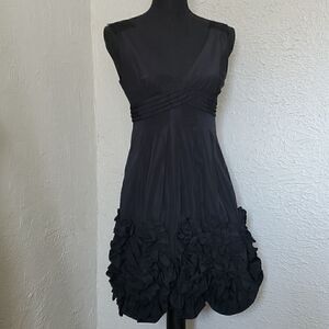 BCBG MaxAzria | V Neck Dress